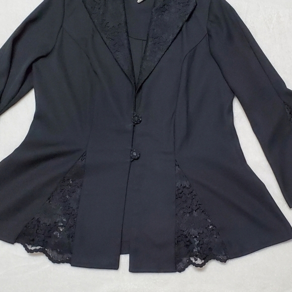 Rare Vintage 70s Roaman's Goth Black Lace Bell Sleeve Flare Leg Cropped Suit Set - Picture 7 of 16
